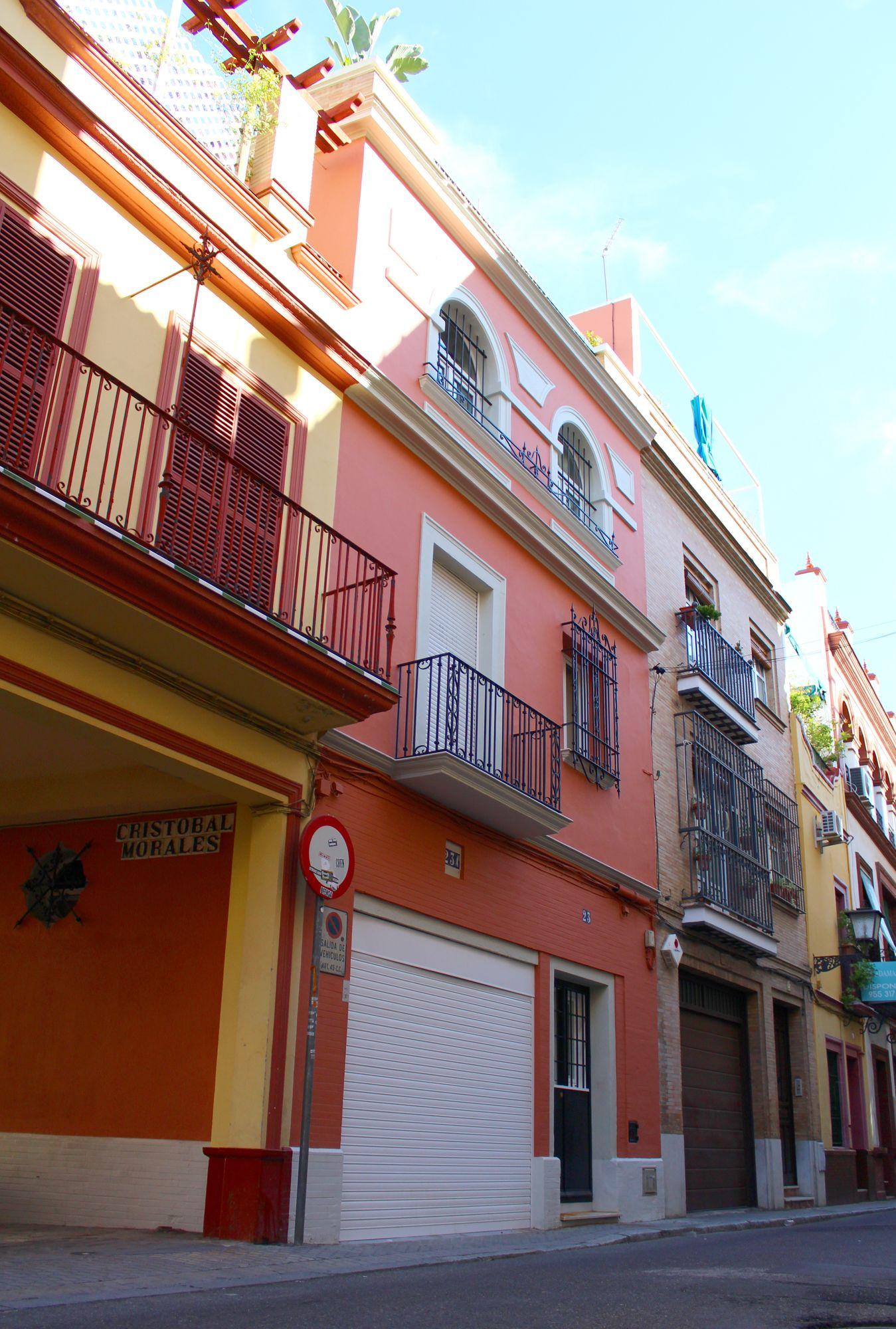 Suites Maestranza - Santas Patronas By Magno Apartments Seville Exterior photo
